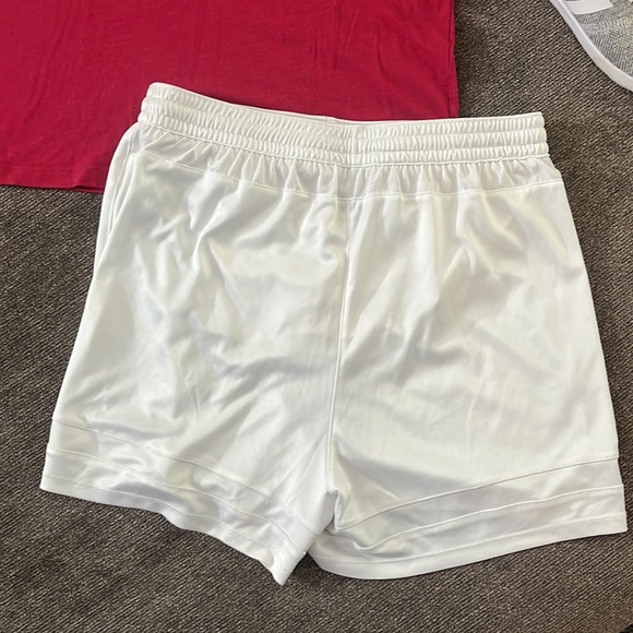 Nike Dri-Fit White Shorts Small - Picture 5 of 6
